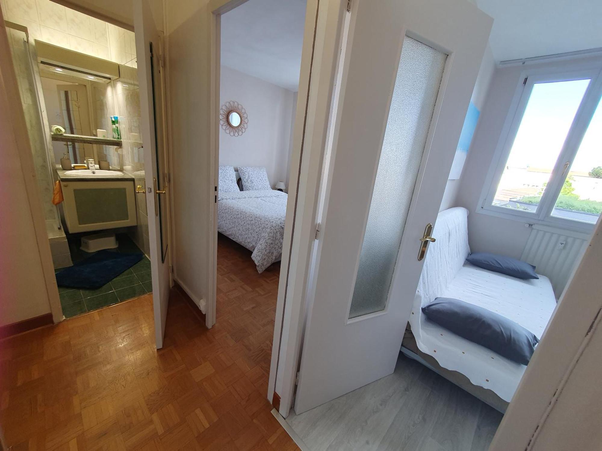 Medipole T2 Avec Un Garage Gratuit Sur Place, 16Min A Centre Ville Lyon En Metro A Villeurbanne Buitenkant foto